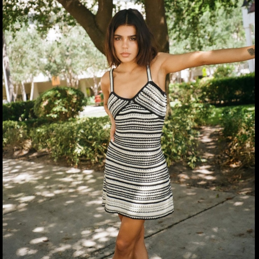 ZARA Striped Rustic Crochet Mini Dress Size Medium - Picture 7 of 11
